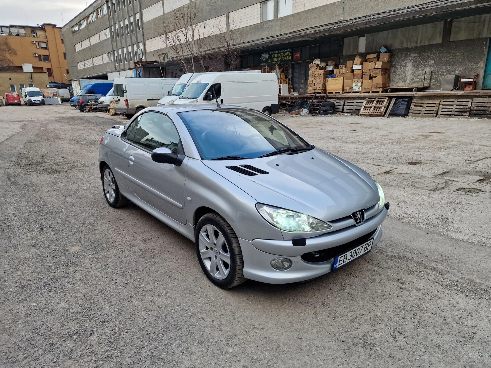 Peugeot 206 CC, снимка 2 - Автомобили и джипове - 54668494