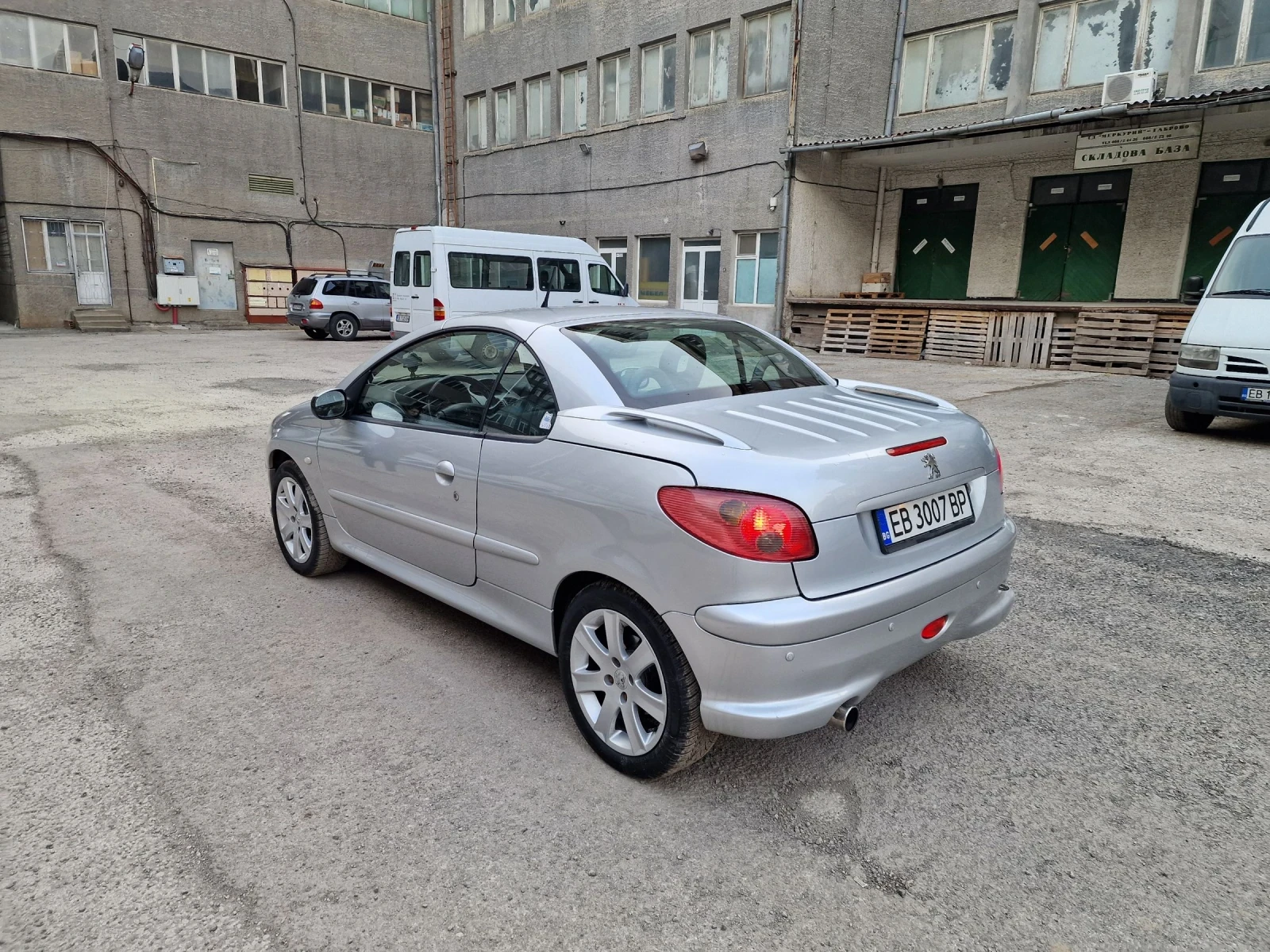 Peugeot 206 CC, снимка 4 - Автомобили и джипове - 54668494