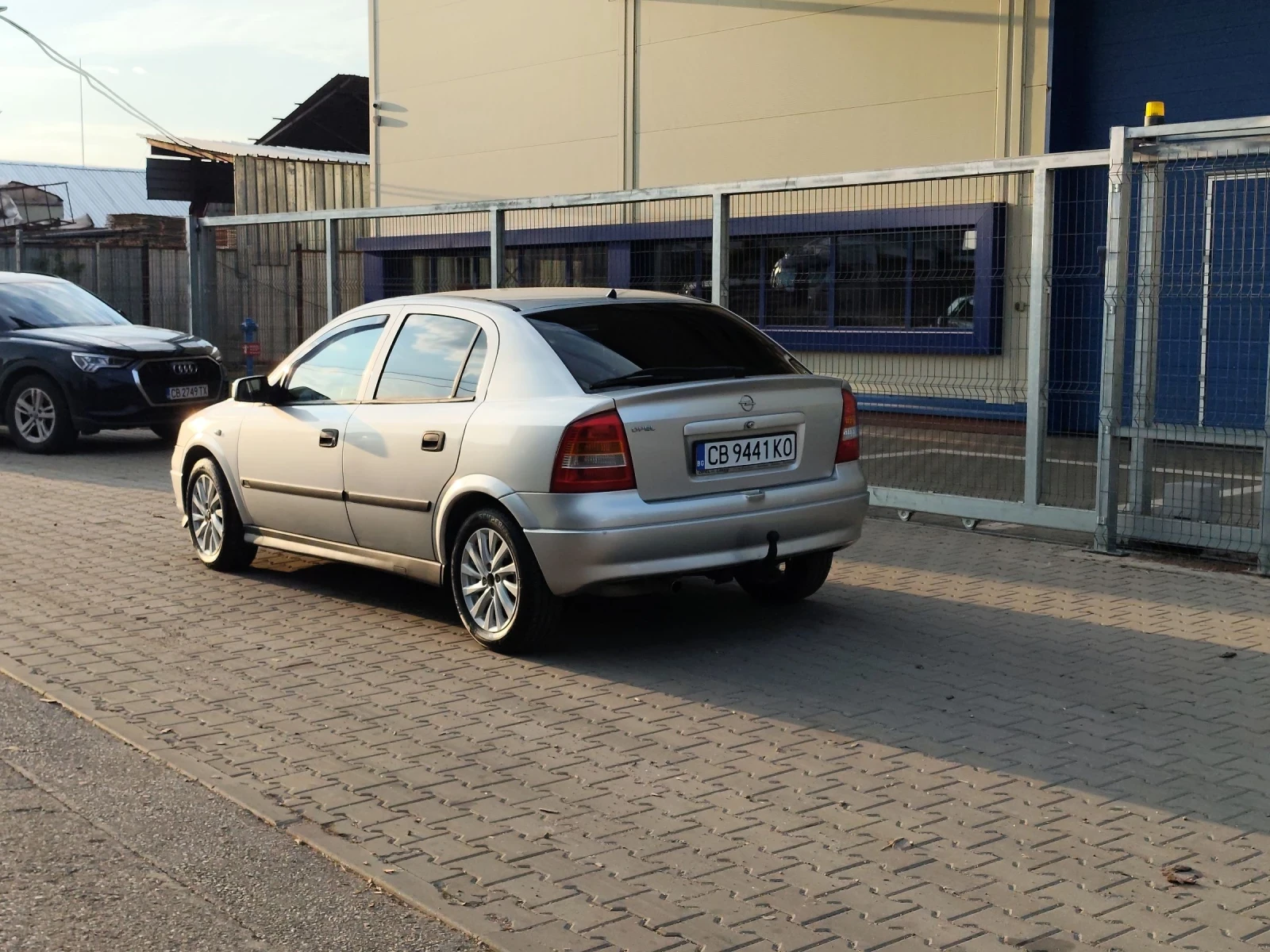 Opel Astra Astra G/1.6/16V/100hp, снимка 3 - Автомобили и джипове - 54682662