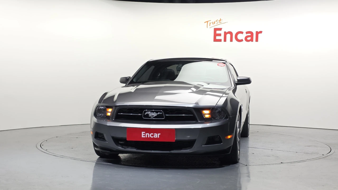 Ford Mustang КАМЕРА| ШИБИДАХ| ПОДГРЕВ| КОЖЕН САЛОН, снимка 3 - Автомобили и джипове - 54874736