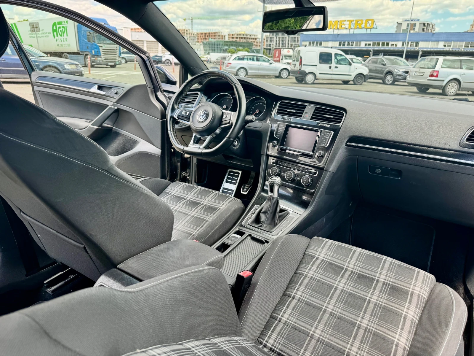VW Golf GTD, снимка 8 - Автомобили и джипове - 54971611