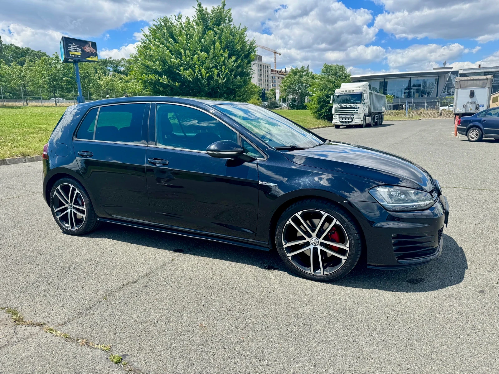 VW Golf GTD, снимка 3 - Автомобили и джипове - 54971611