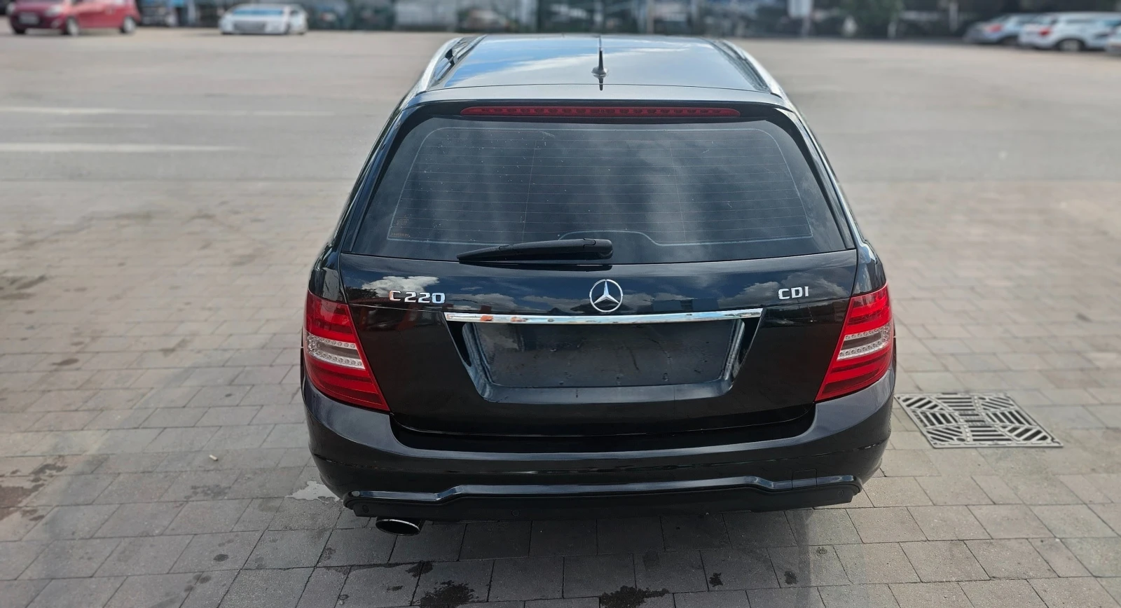 Mercedes-Benz C 220, снимка 8 - Автомобили и джипове - 55037928