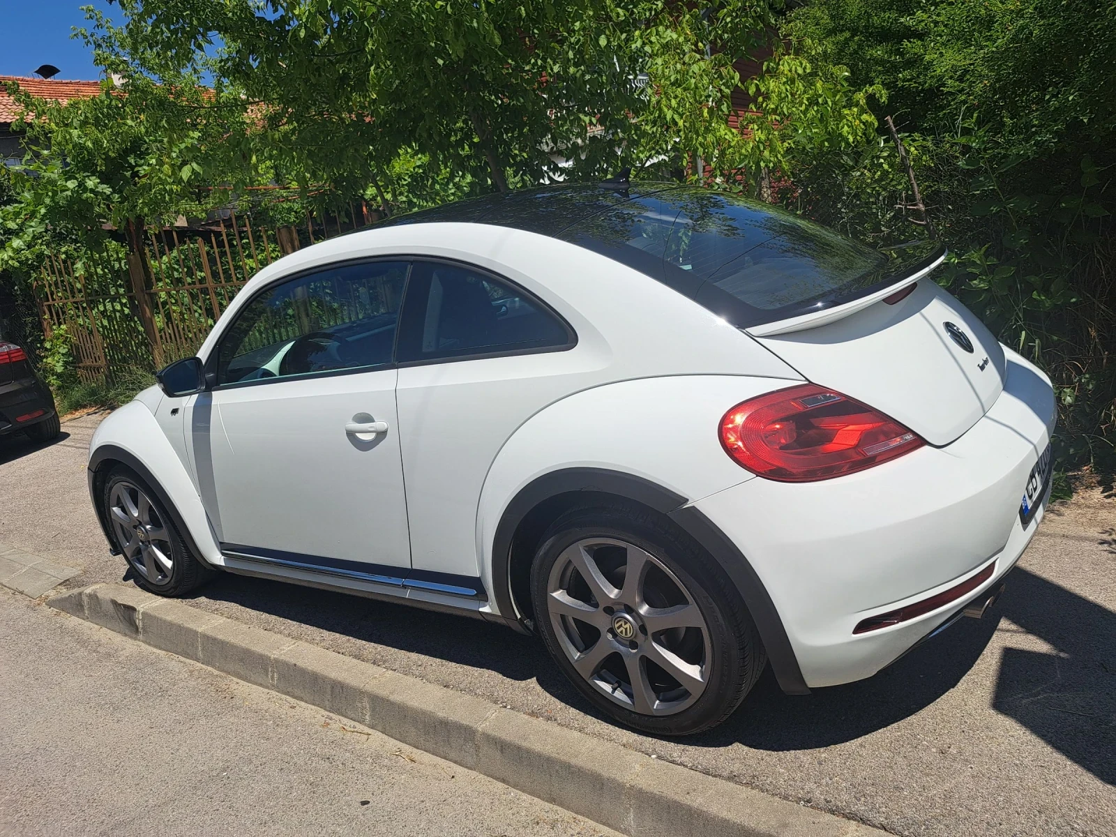 VW Beetle 1.8 Turbo, снимка 2 - Автомобили и джипове - 55195560