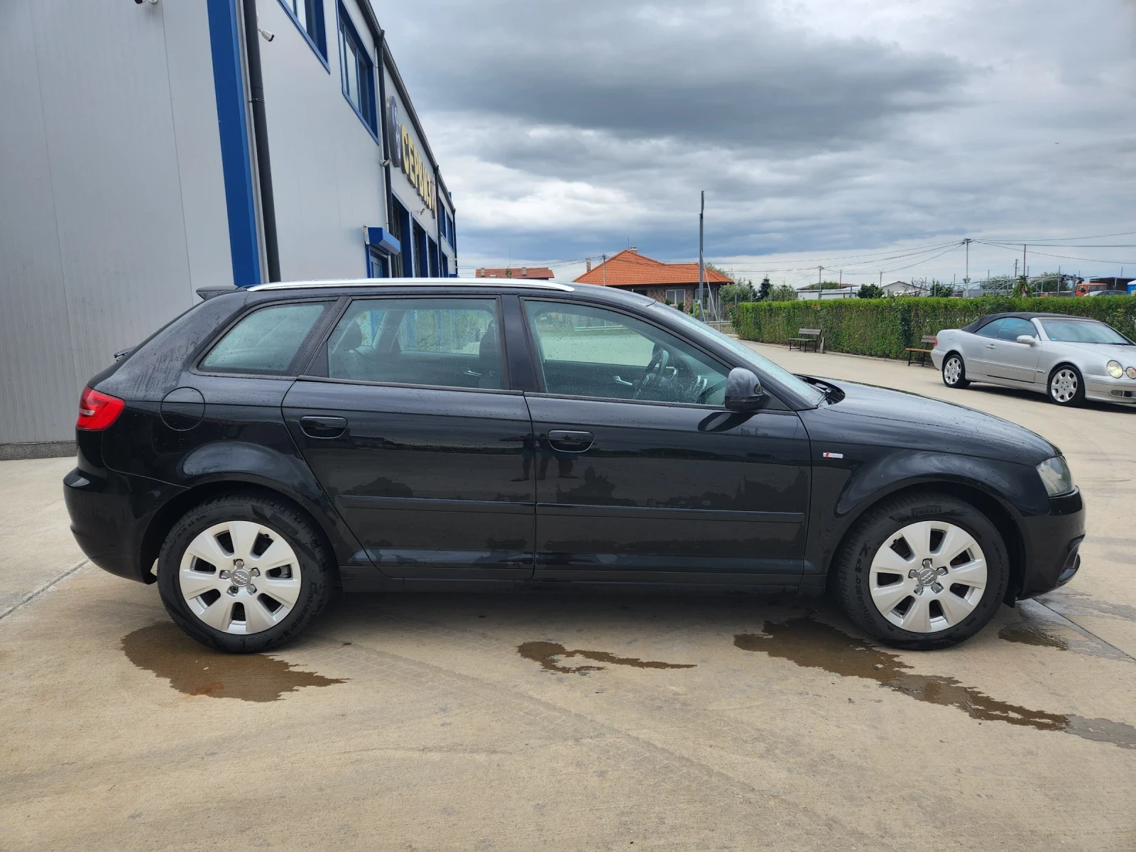 Audi A3 1.9TDI SPORTBACK FACELIFT S-LINE, снимка 8 - Автомобили и джипове - 55406049
