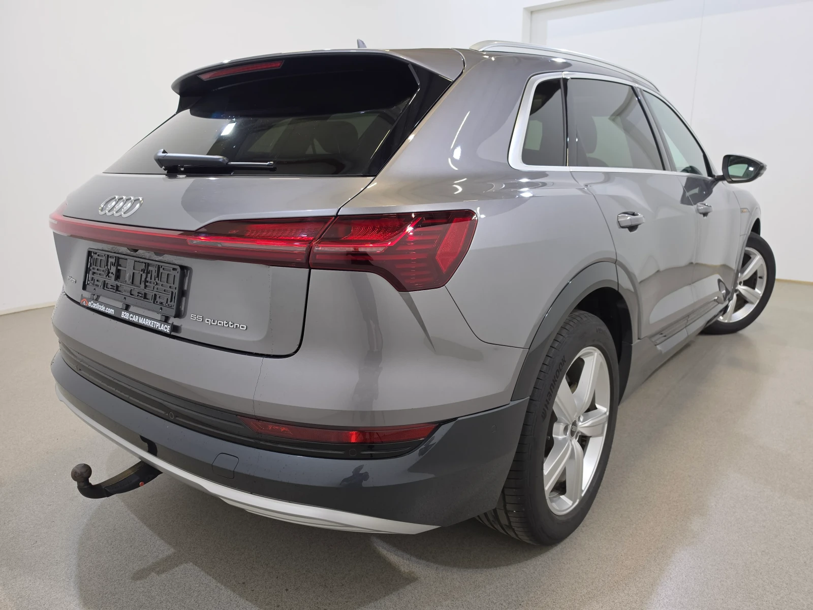 Audi E-Tron 55 Quattro Европейска Advanced Pano LED-Matrix, снимка 5 - Автомобили и джипове - 55829994