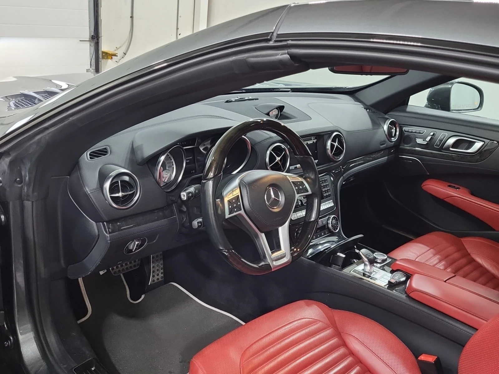 Mercedes-Benz SL 500 550  CARFAX, снимка 10 - Автомобили и джипове - 55991453