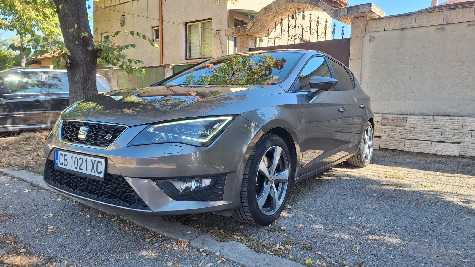 Seat Leon 2.0TDI , снимка 2 - Автомобили и джипове - 56375539
