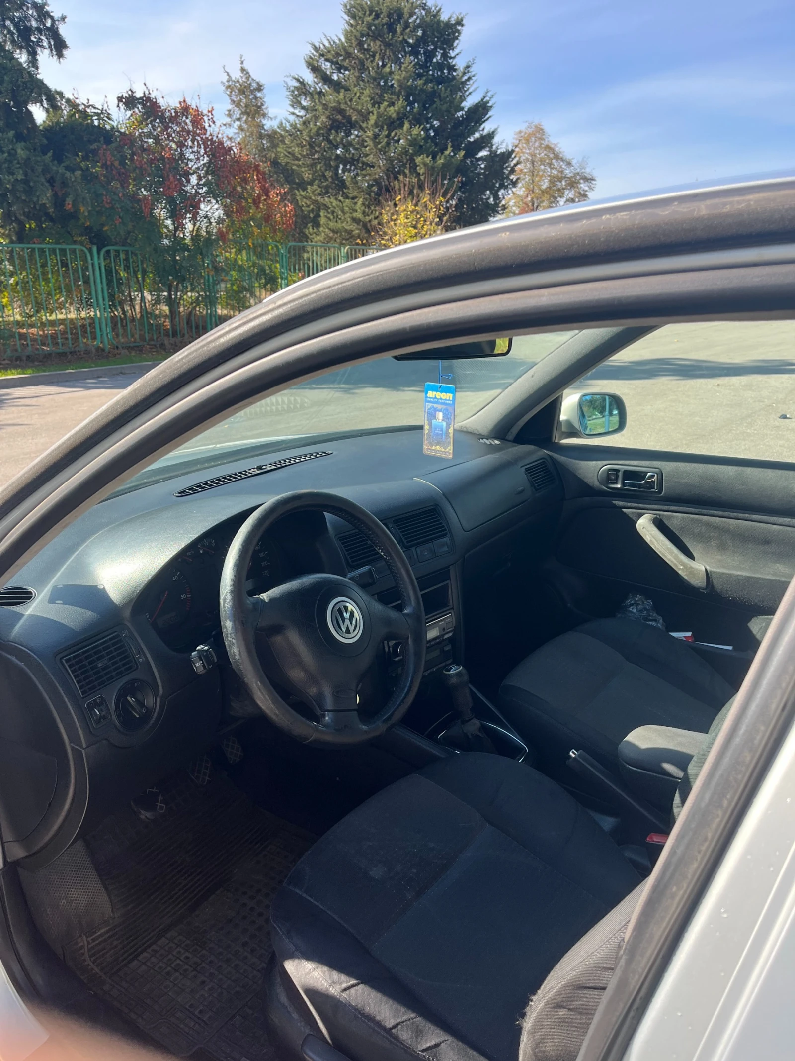 VW Golf, снимка 11 - Автомобили и джипове - 56639297