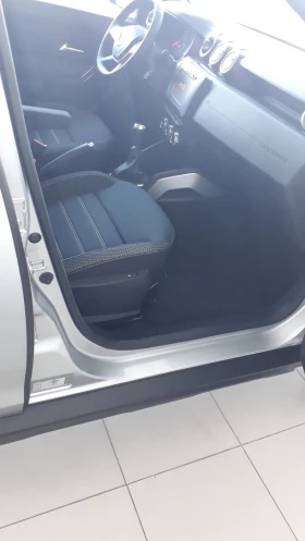 Dacia Duster - 19500 € / 38138.68 лв. - 27476732 4