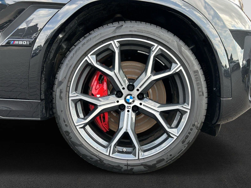 BMW X6 M60i/ FACELIFT/ CARBON/ H&K/ PANO/ HEAD UP/ 360/  , снимка 3 - Автомобили и джипове - 47545177