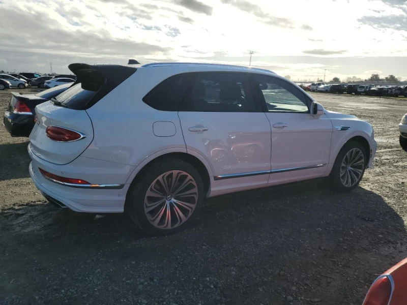 Bentley Bentayga, снимка 3 - Автомобили и джипове - 49516414