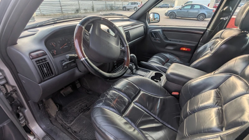 Jeep Grand cherokee, снимка 10 - Автомобили и джипове - 51315944