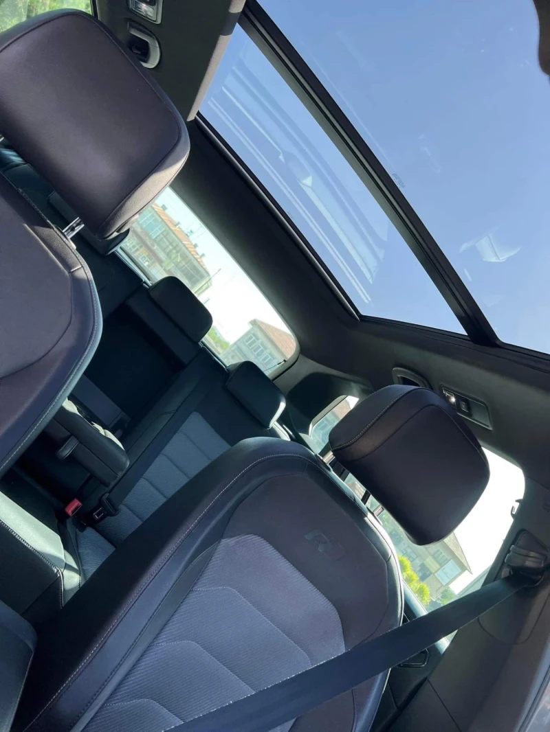 VW Tiguan, снимка 13 - Автомобили и джипове - 52864821