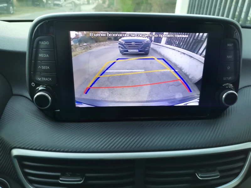 Hyundai Tucson 1.6 CRDI, снимка 17 - Автомобили и джипове - 52937372