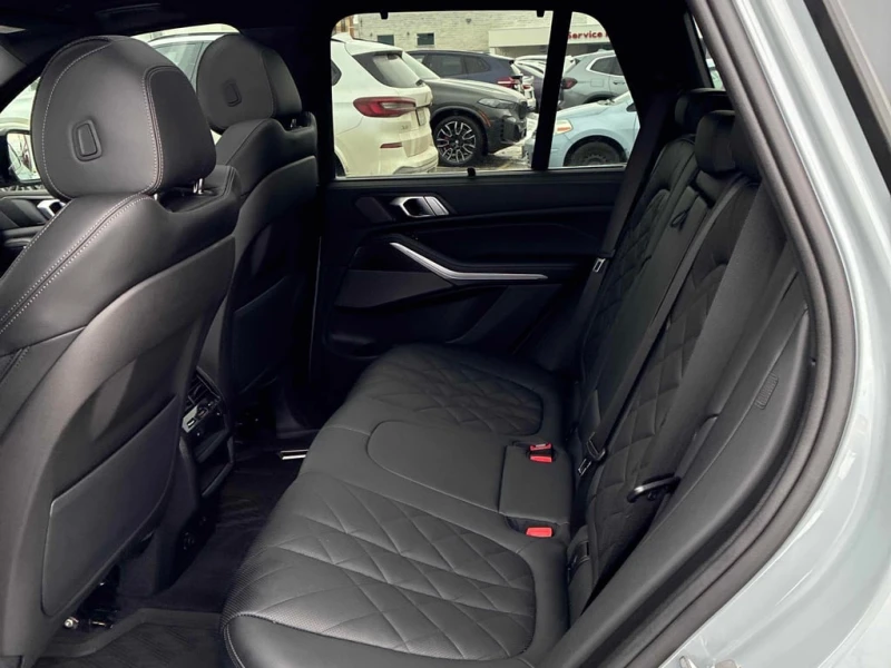 BMW X5 2024 xDrive40i M PACK * CARFAX * , снимка 13 - Автомобили и джипове - 53132051