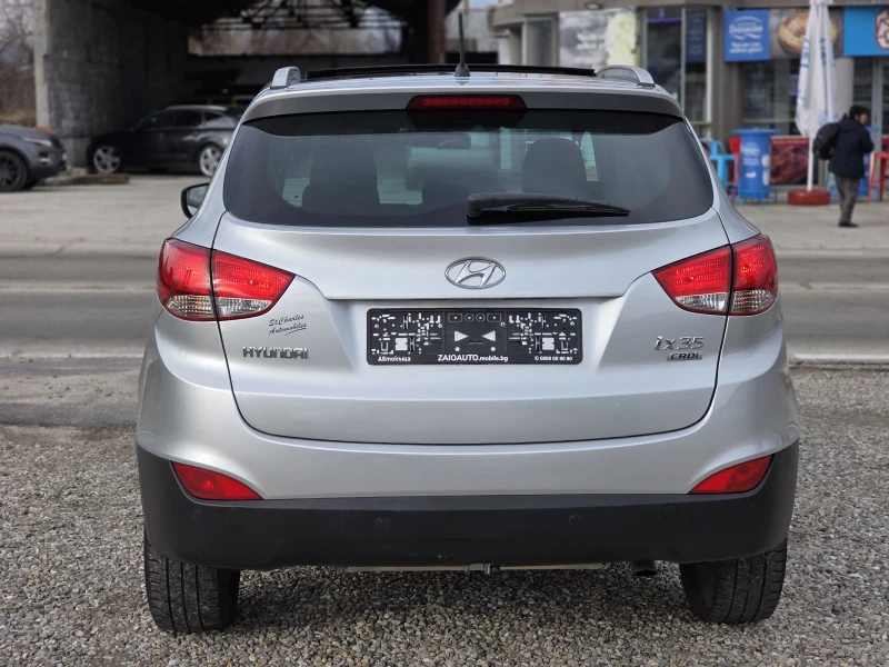Hyundai IX35 1.7 CRDI 116 k.c. Панорама - Като нова, снимка 4 - Автомобили и джипове - 53297257