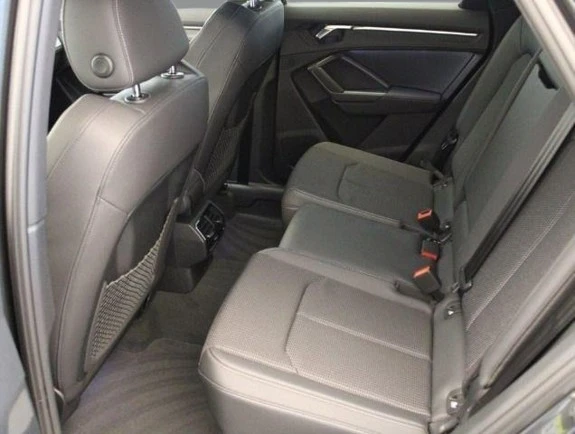 Audi Q3 Sportback 35 TFSI = S-line = Гаранция - изображение 8