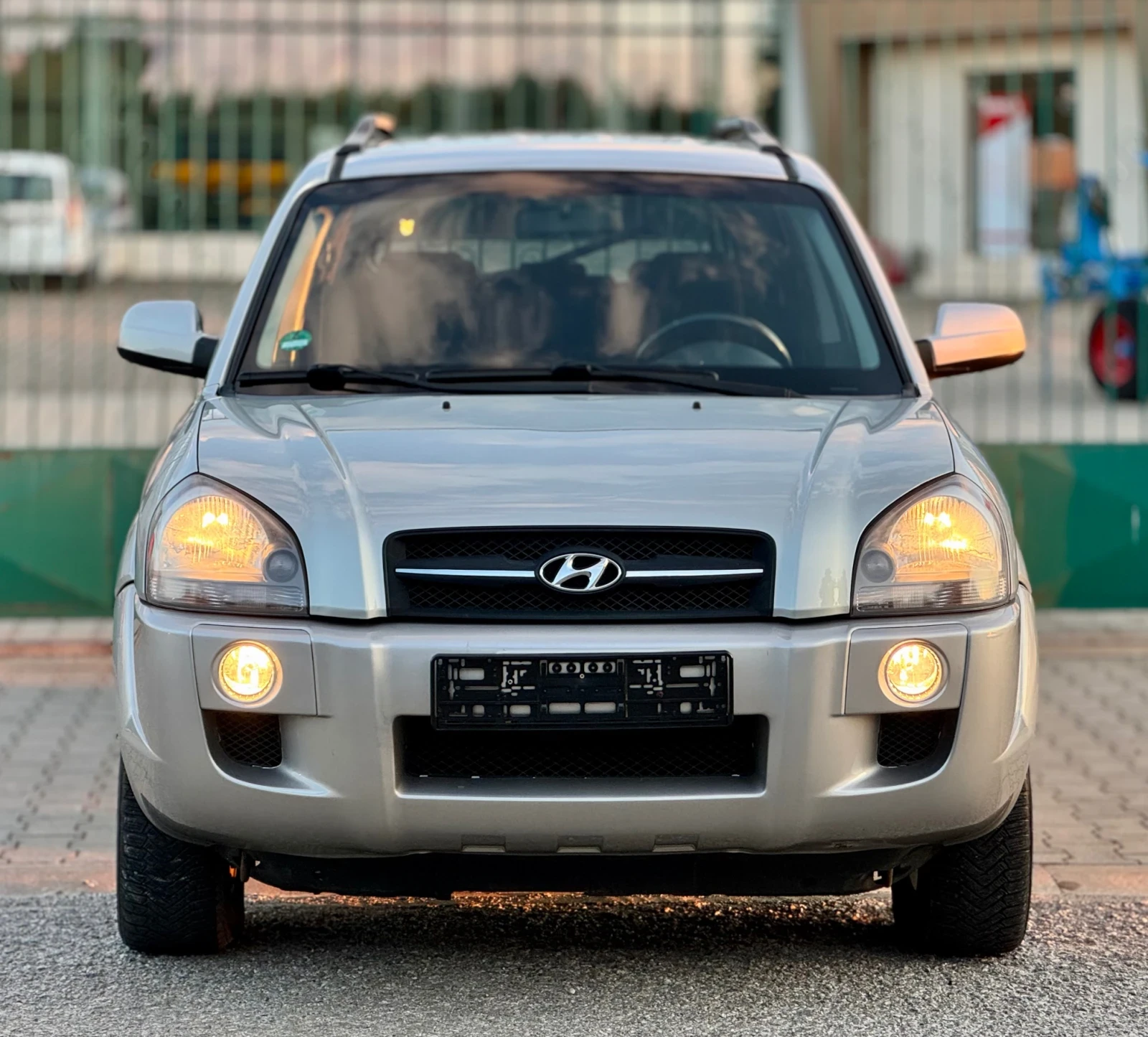 Hyundai Tucson 2.0i~140hp~4x4~FACELIFT~2009г. - изображение 2