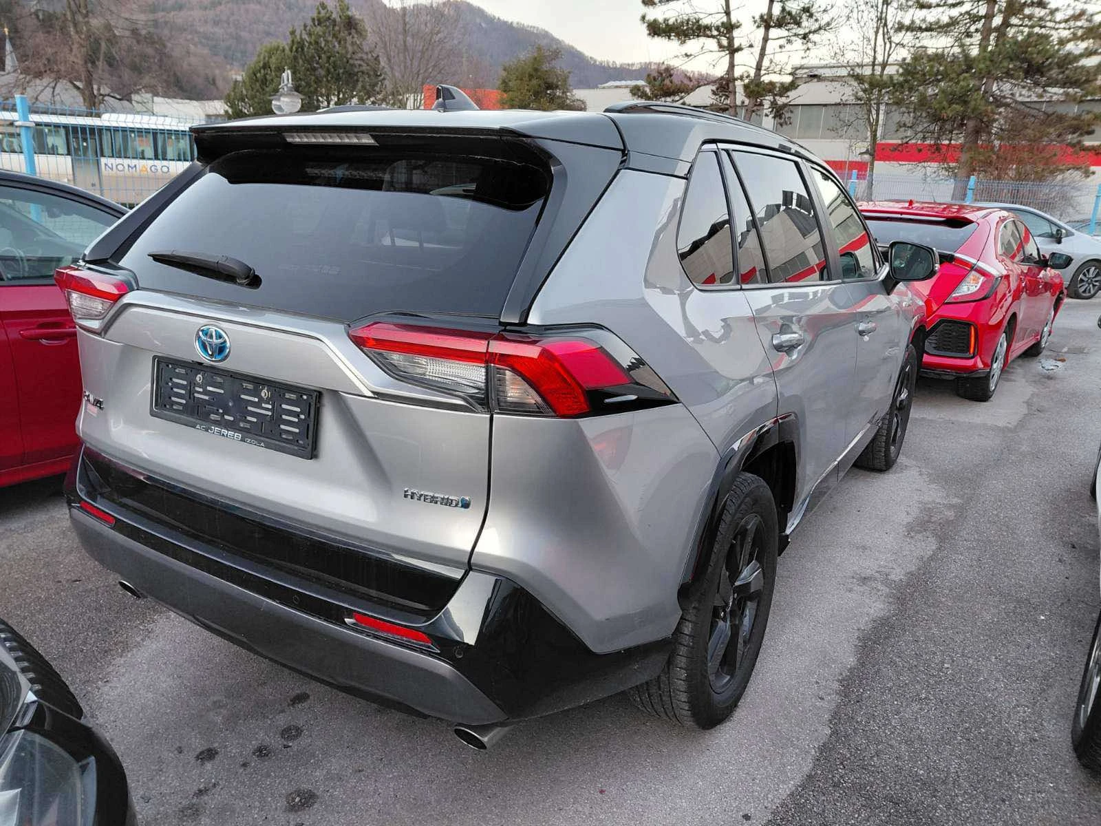 Toyota Rav4 2.5HYBRID - изображение 3