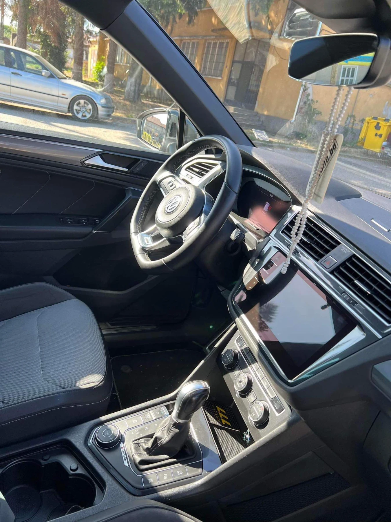 VW Tiguan  - изображение 10