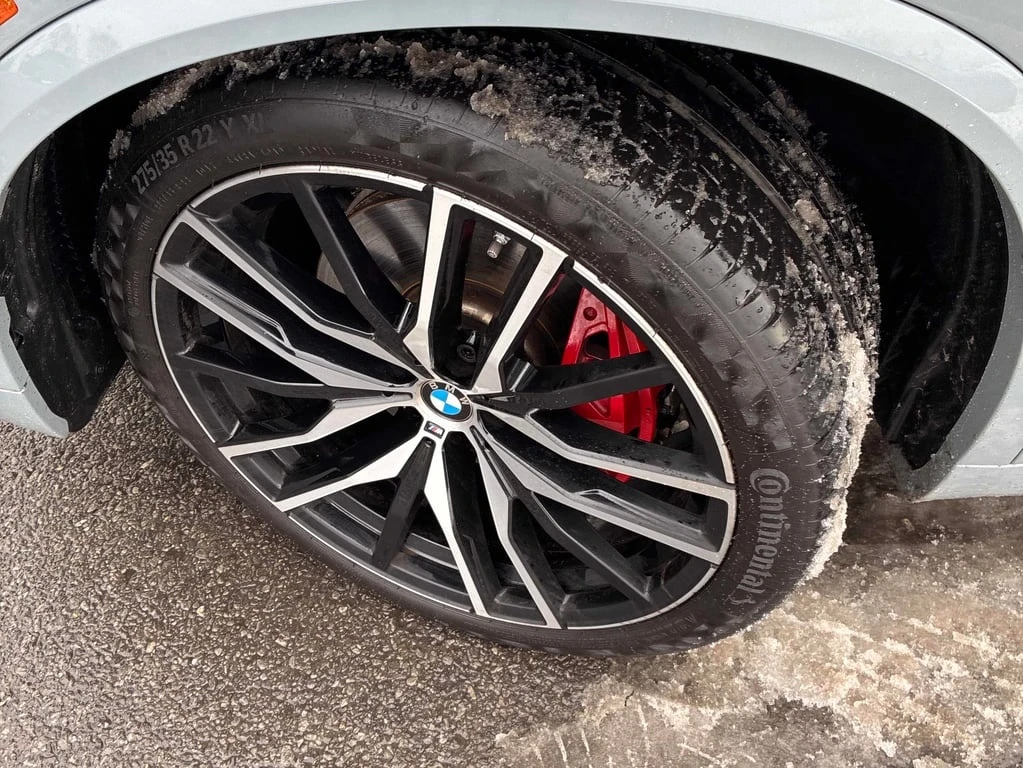 BMW X5 2024 xDrive40i M PACK * CARFAX *  - изображение 6