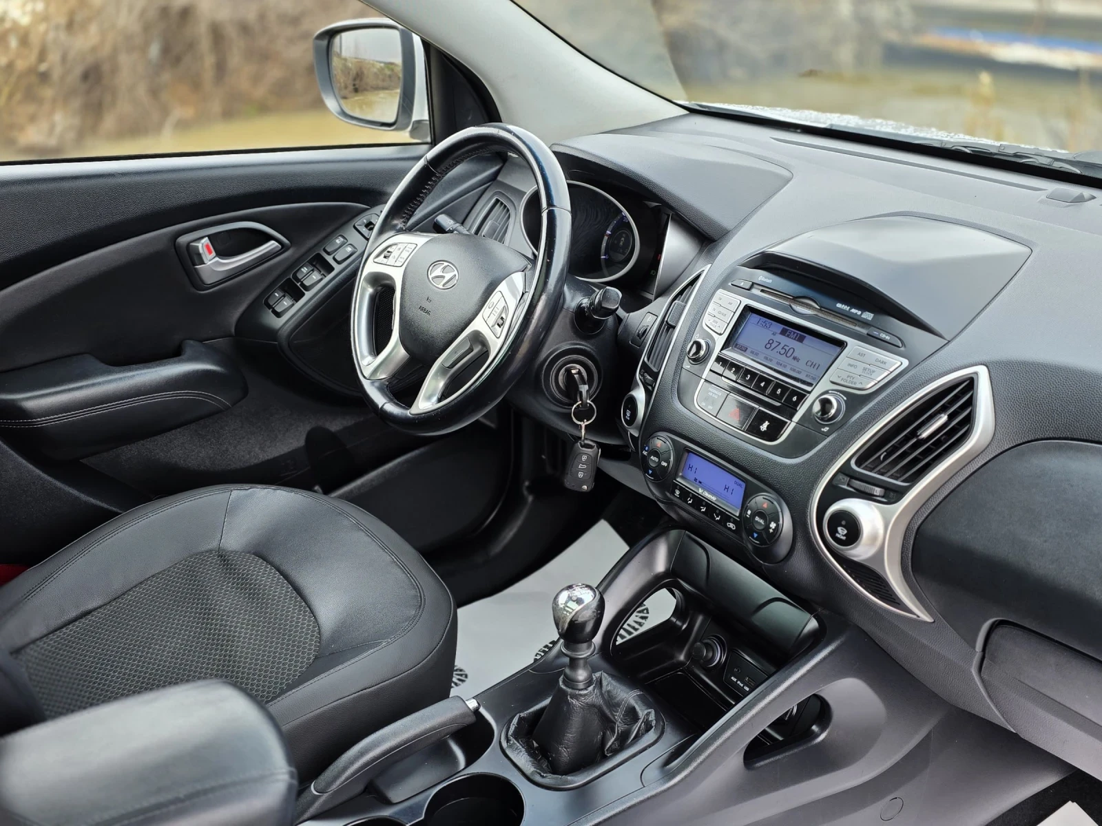 Hyundai IX35 1.7 CRDI 116 k.c. �������� - ���� ���� | Mobile.bg � ����������� 14