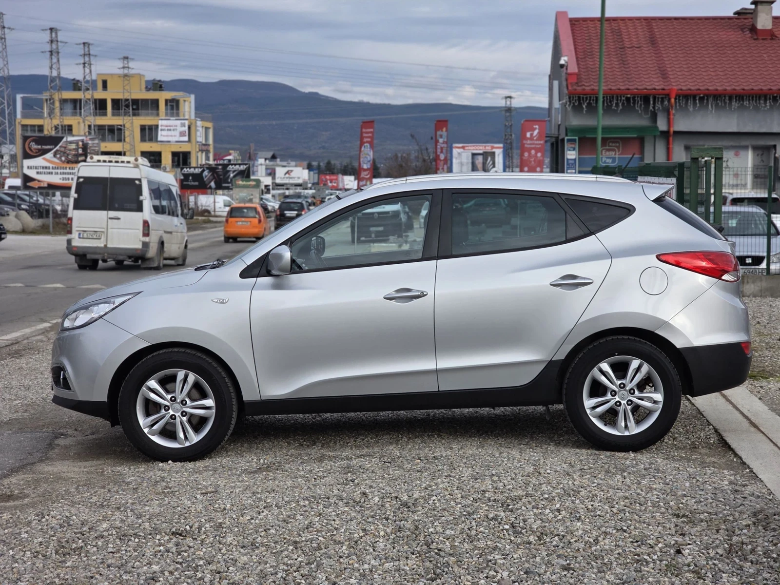 Hyundai IX35 1.7 CRDI 116 k.c. Панорама - Като нова - изображение 2