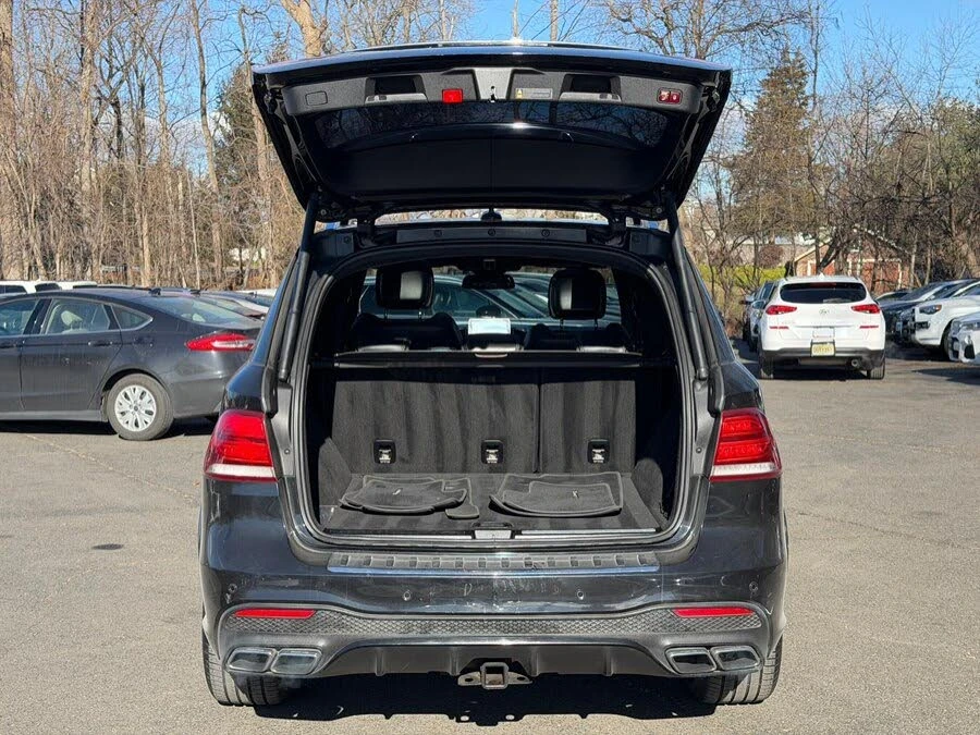 Mercedes-Benz GLE 63 AMG 4MATIC, снимка 7 - Автомобили и джипове - 53774502