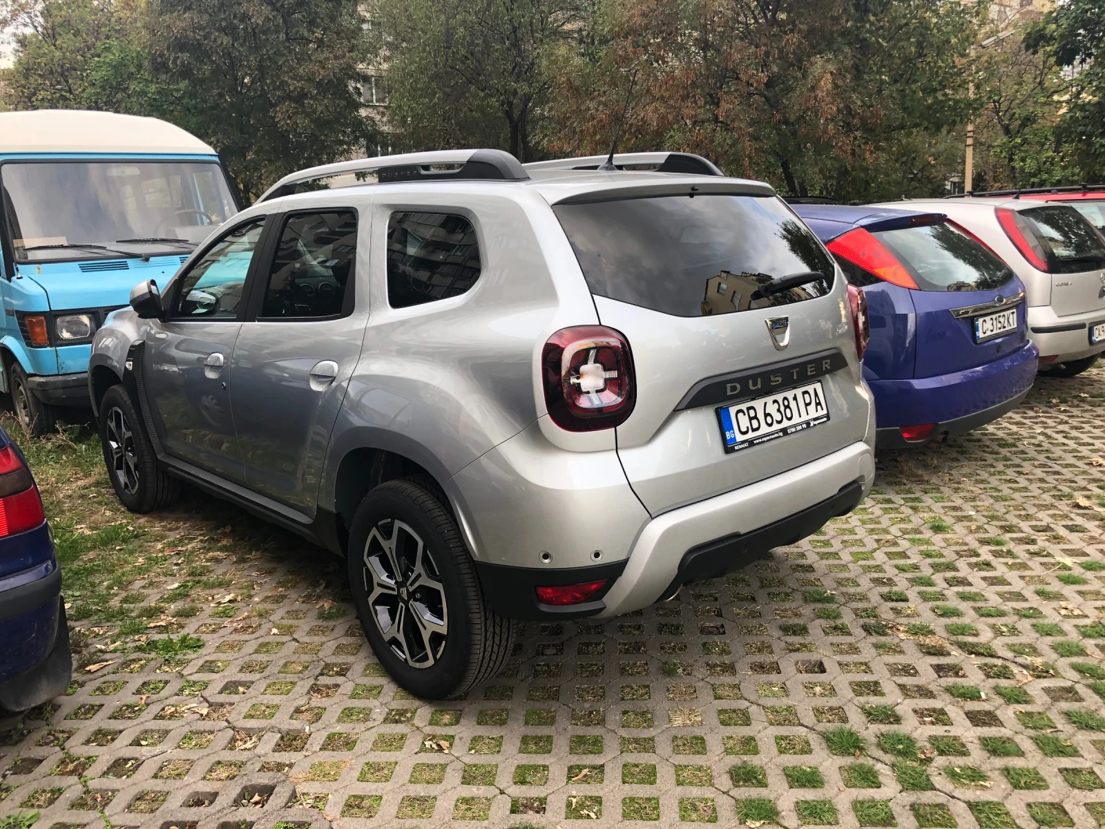 Dacia Duster, снимка 3 - Автомобили и джипове - 53822048