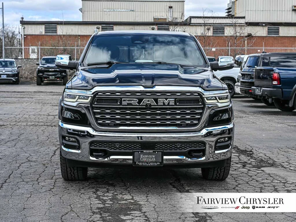 Dodge RAM 1500 Limited Crew Cab 4WD, снимка 2 - Автомобили и джипове - 54611845