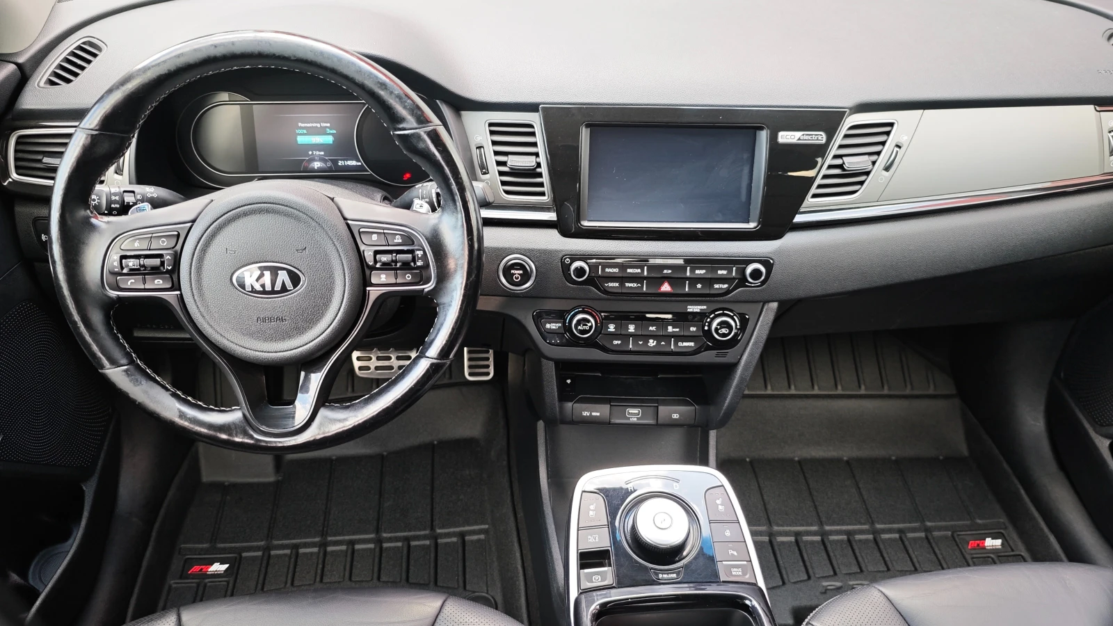 Kia Niro НАЛИЧЕН РУСЕ/СМЯНА НА ЦВЯТ 1000евро, снимка 14 - Автомобили и джипове - 55055407