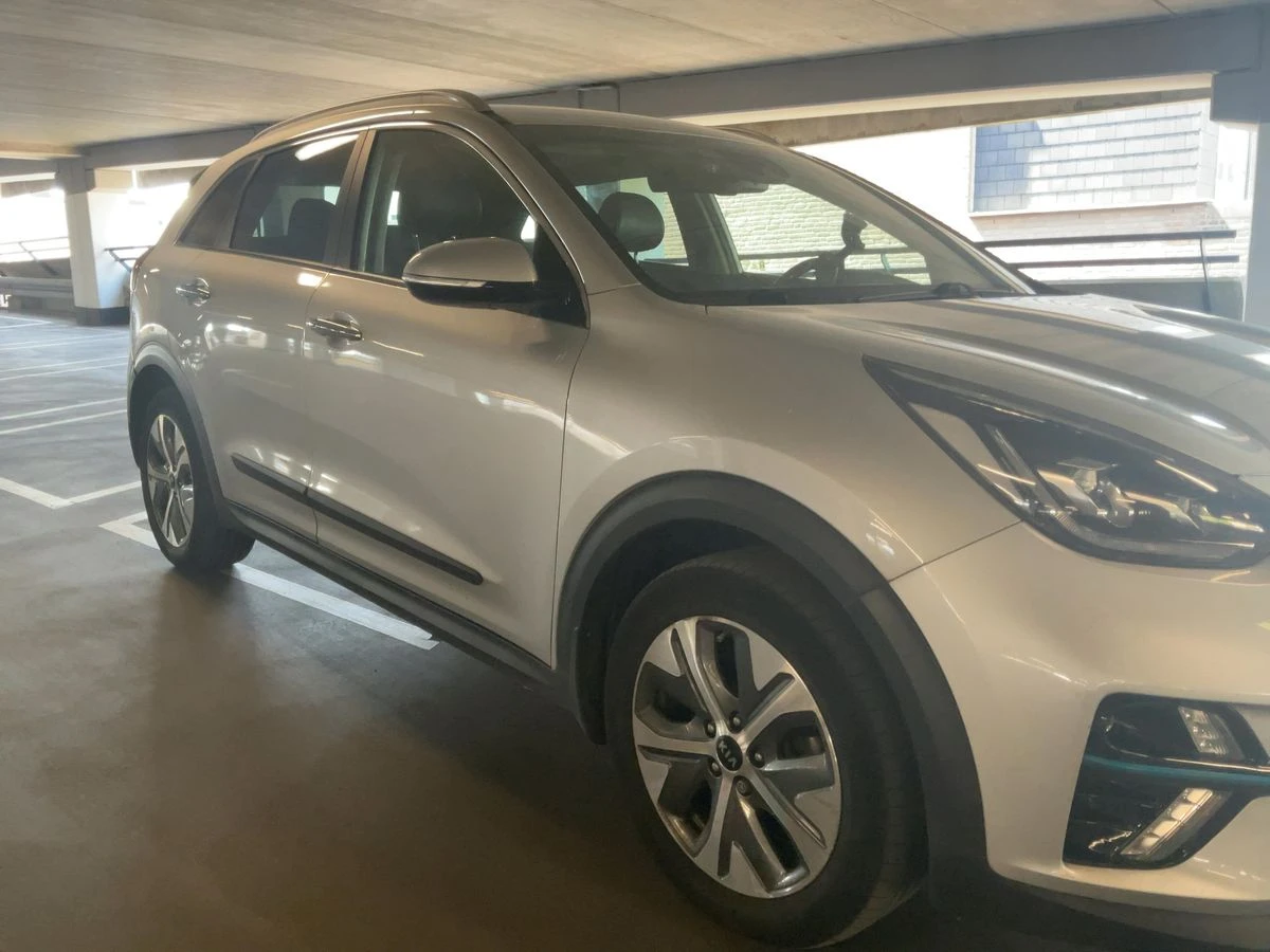 Kia Niro ОЧАКВАН ВНОС СМЯНА НА ЦВЯТ 1000евро, снимка 5 - Автомобили и джипове - 55055407