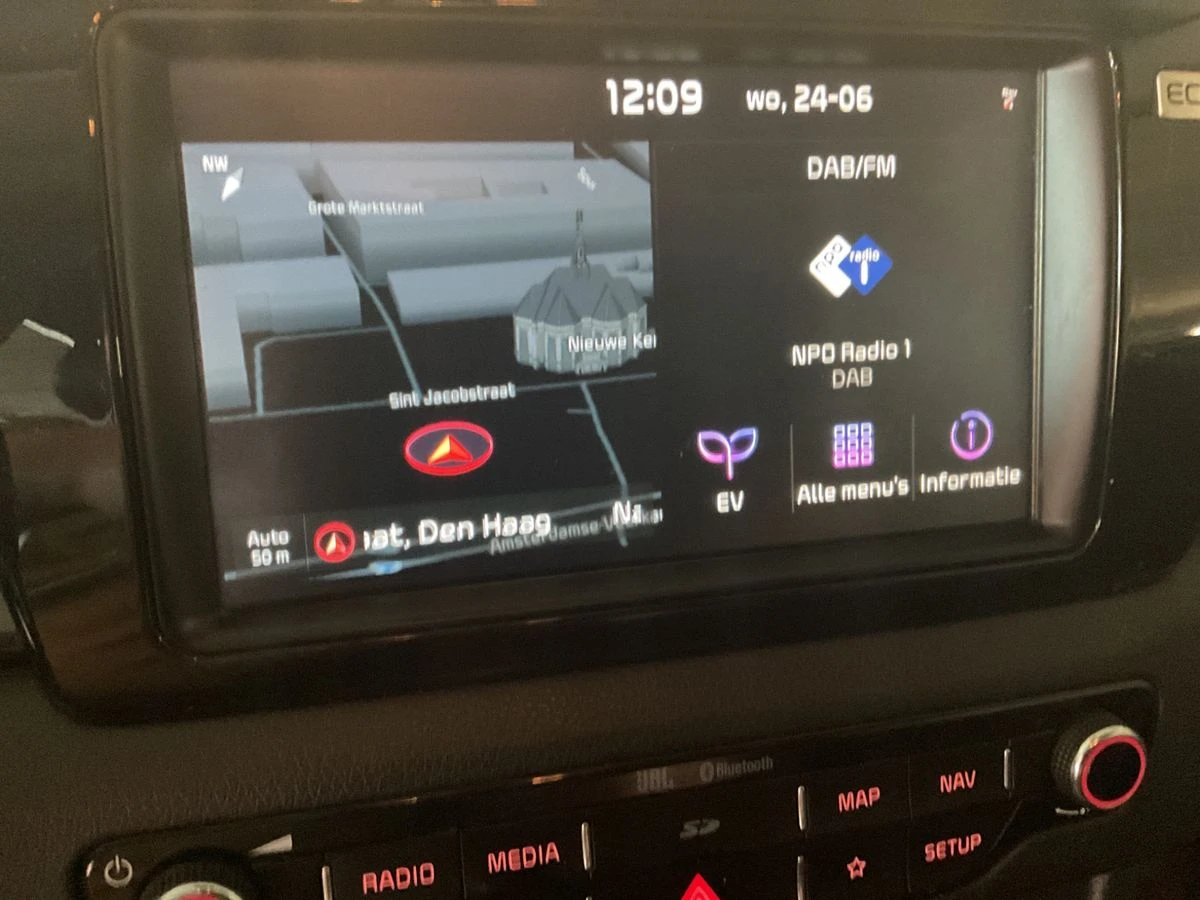 Kia Niro ОЧАКВАН ВНОС СМЯНА НА ЦВЯТ 1000евро, снимка 11 - Автомобили и джипове - 55055407