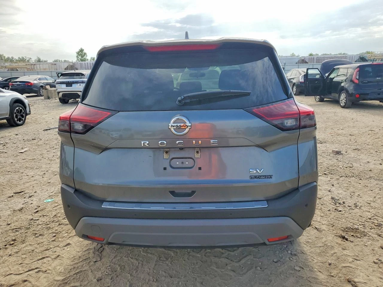 Nissan Rogue 2.5l Sv, снимка 6 - Автомобили и джипове - 56050612
