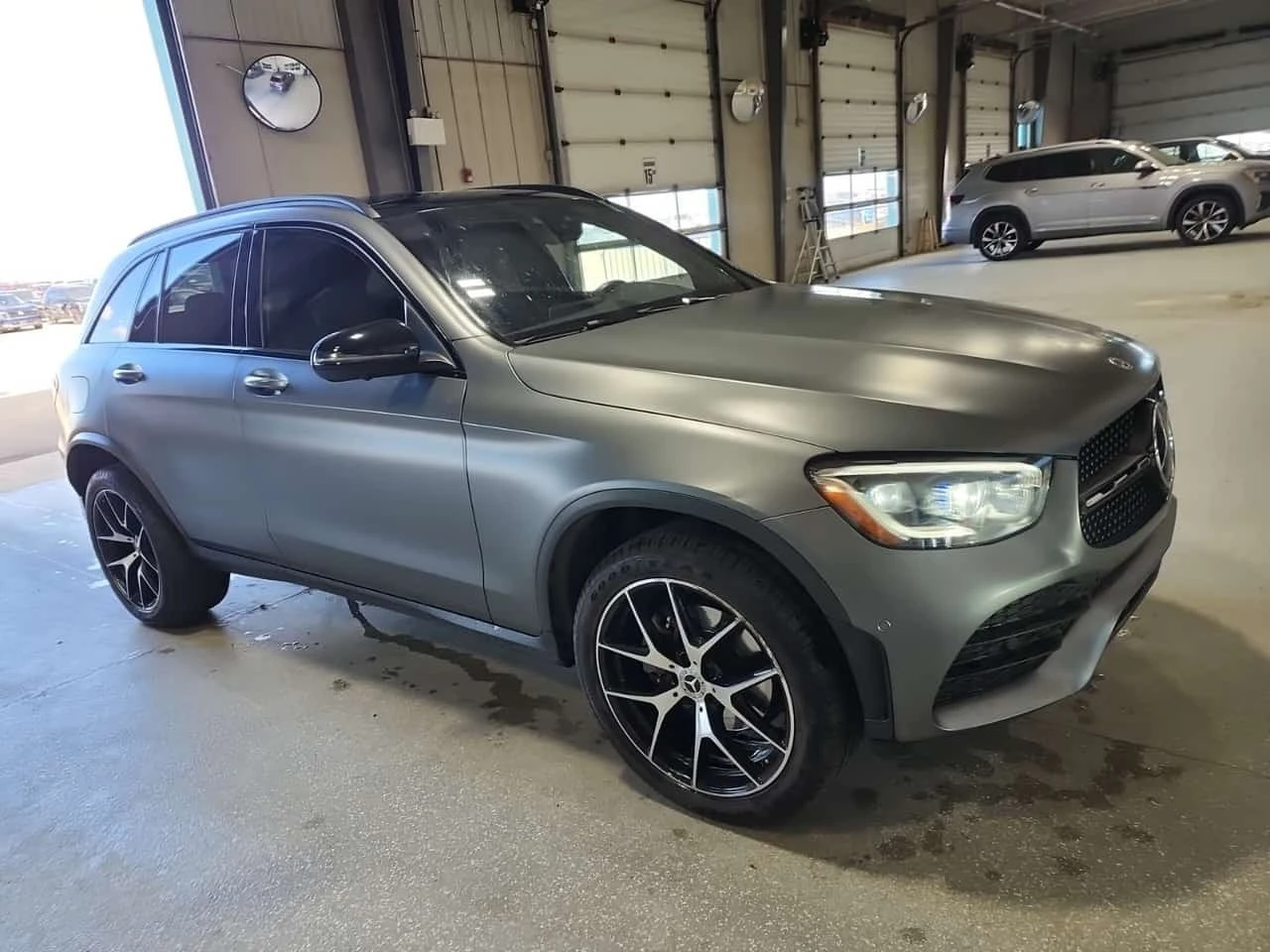 Mercedes-Benz GLC 300 �����* CARFAX * ����� �� ����������� | Mobile.bg � ����������� 2