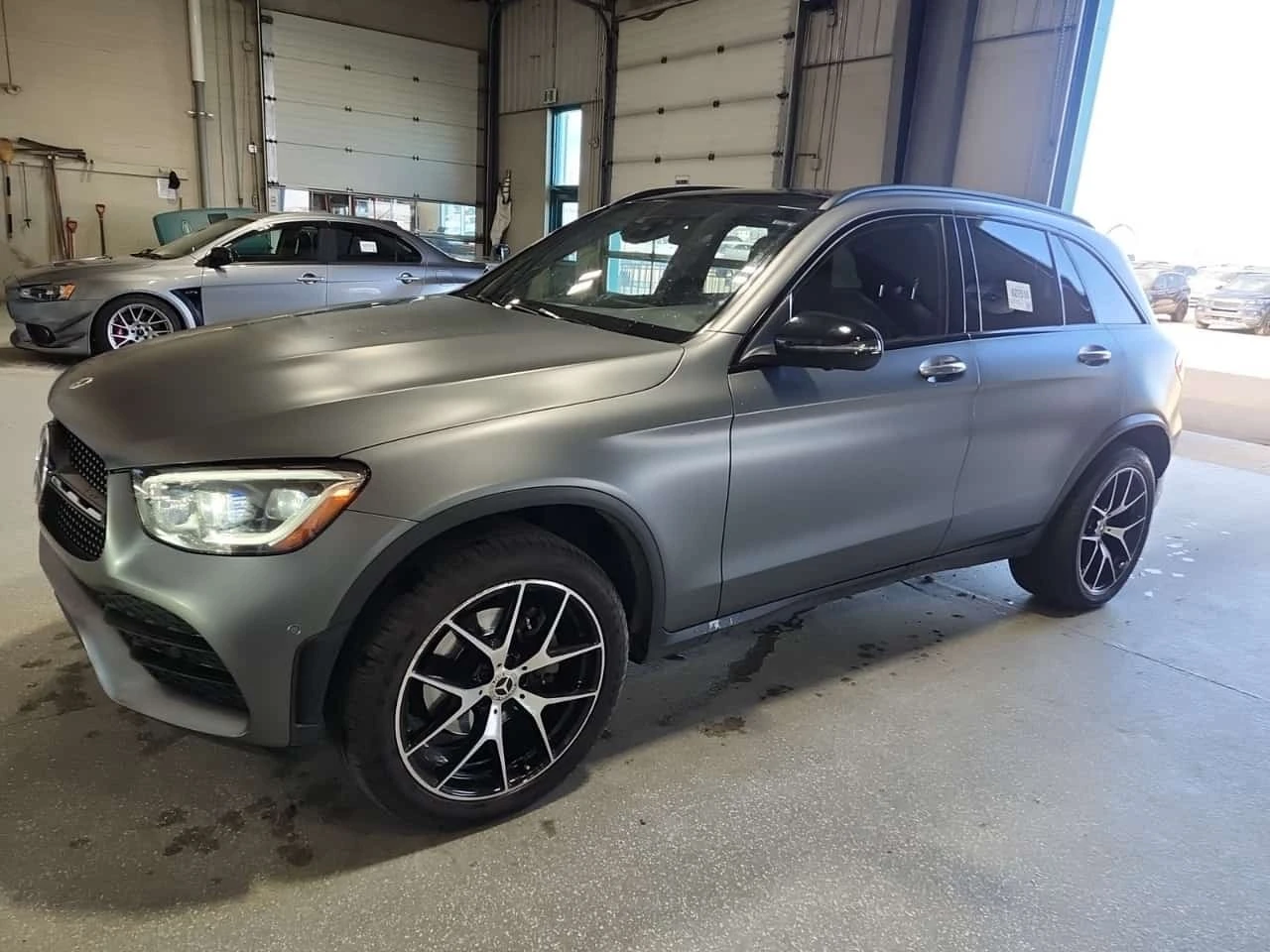 Mercedes-Benz GLC 300 ПАМЕТ* CARFAX * ОПЦИЯ ЗА ФИНАНСИРАНЕ
