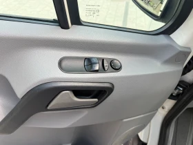VW Crafter 2.5TDI 9-местен + Рампа Климатроник , снимка 12