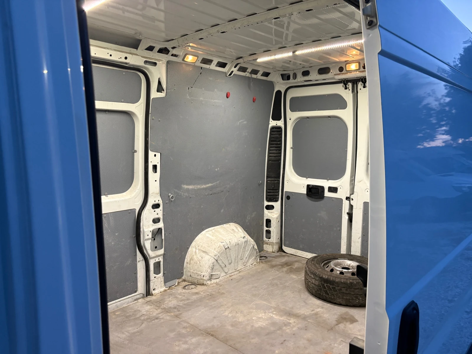 Peugeot Boxer HDI - изображение 9
