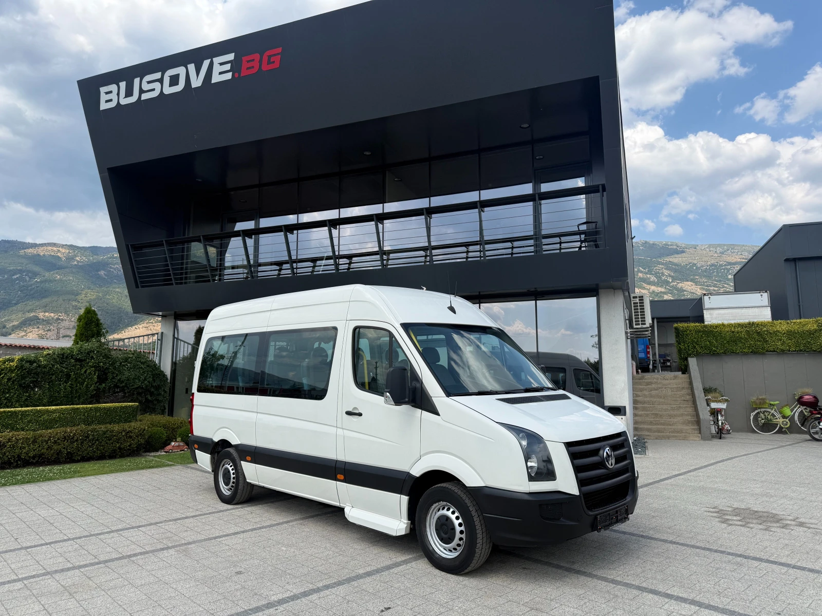 VW Crafter 2.5TDI 9-местен + Рампа Климатроник 