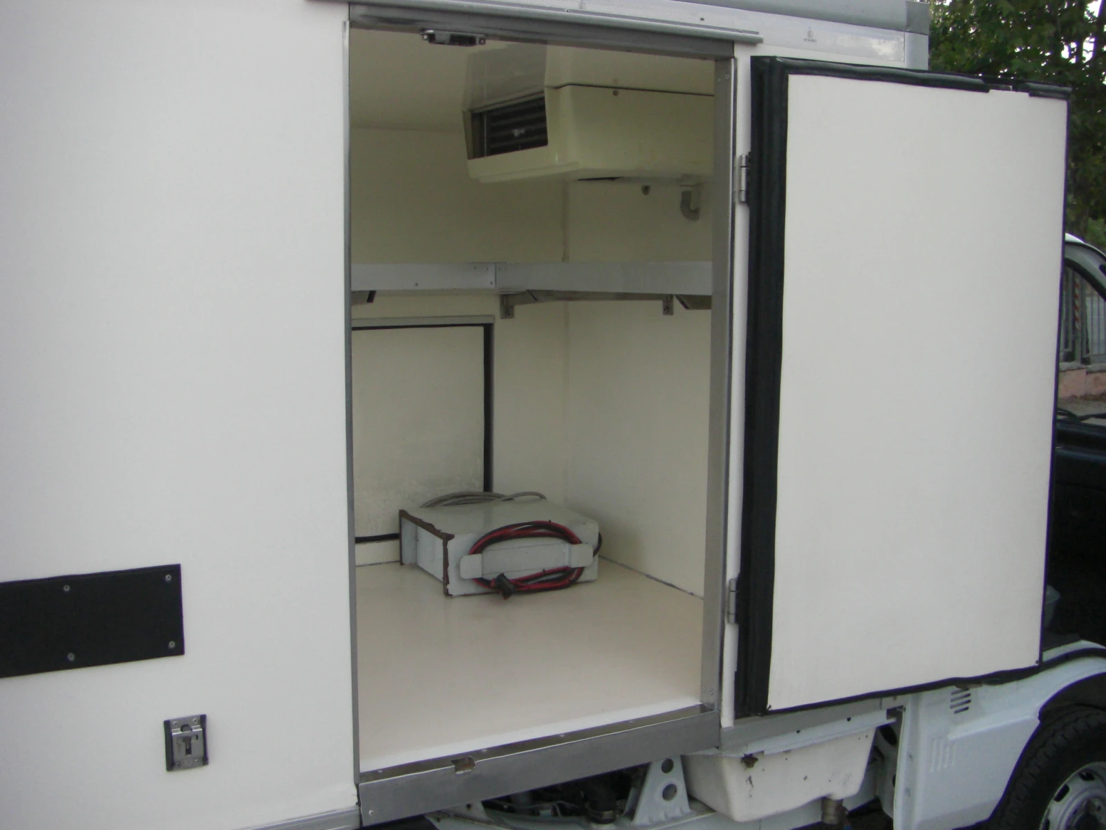 Piaggio Porter 1.4d  5ck.EURO FRIGO -2* C, снимка 13 - Бусове и автобуси - 55573687