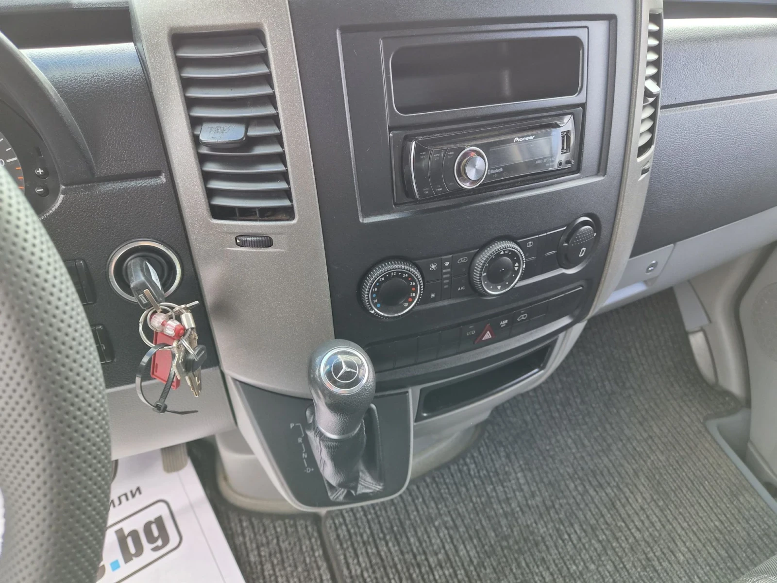 Mercedes-Benz Sprinter 316 CDI * Автомат * Клима * Падащ борд, снимка 11 - Бусове и автобуси - 56106755