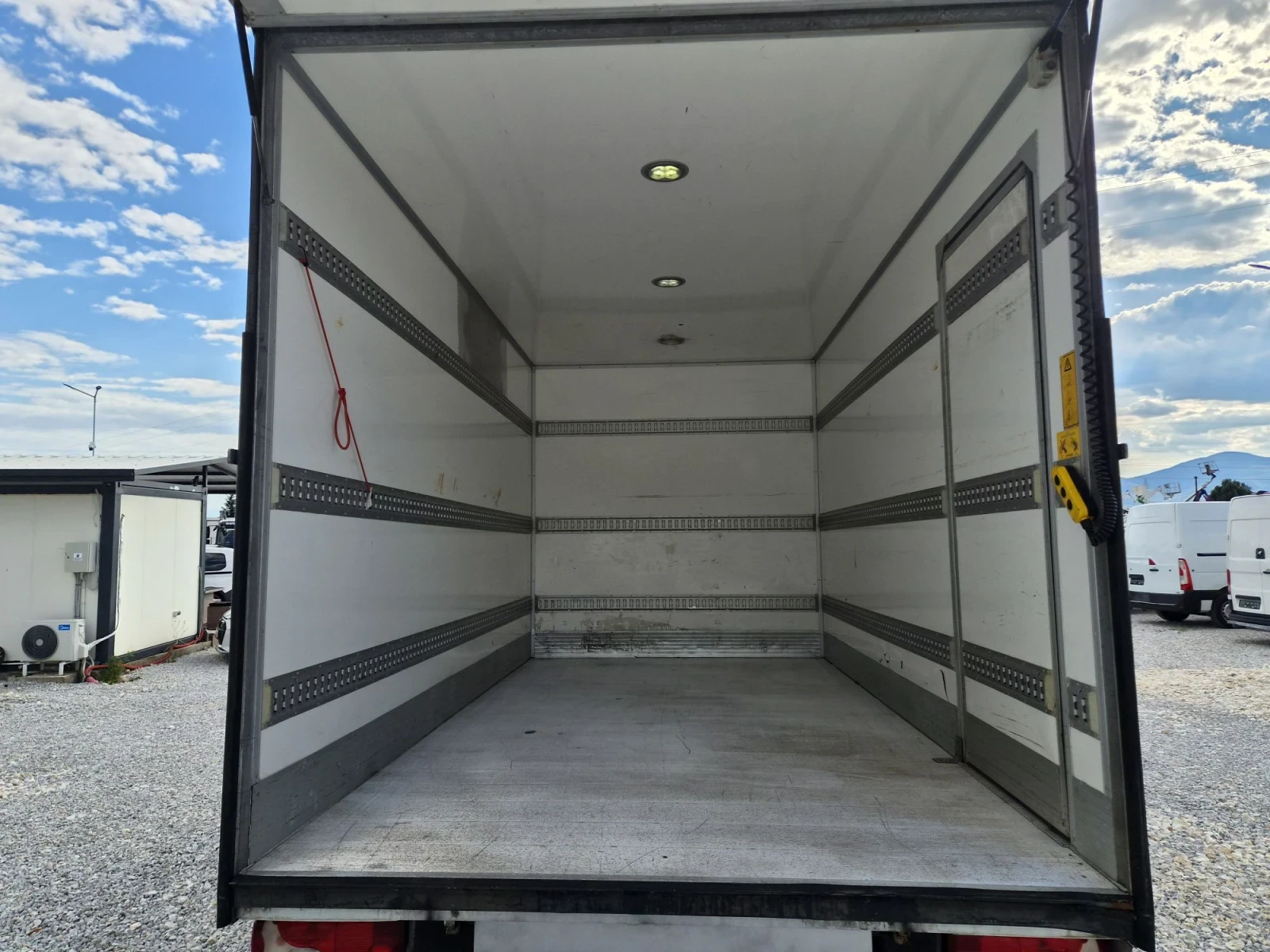 Mercedes-Benz Sprinter 316 CDI * Автомат * Клима * Падащ борд, снимка 14 - Бусове и автобуси - 56106755