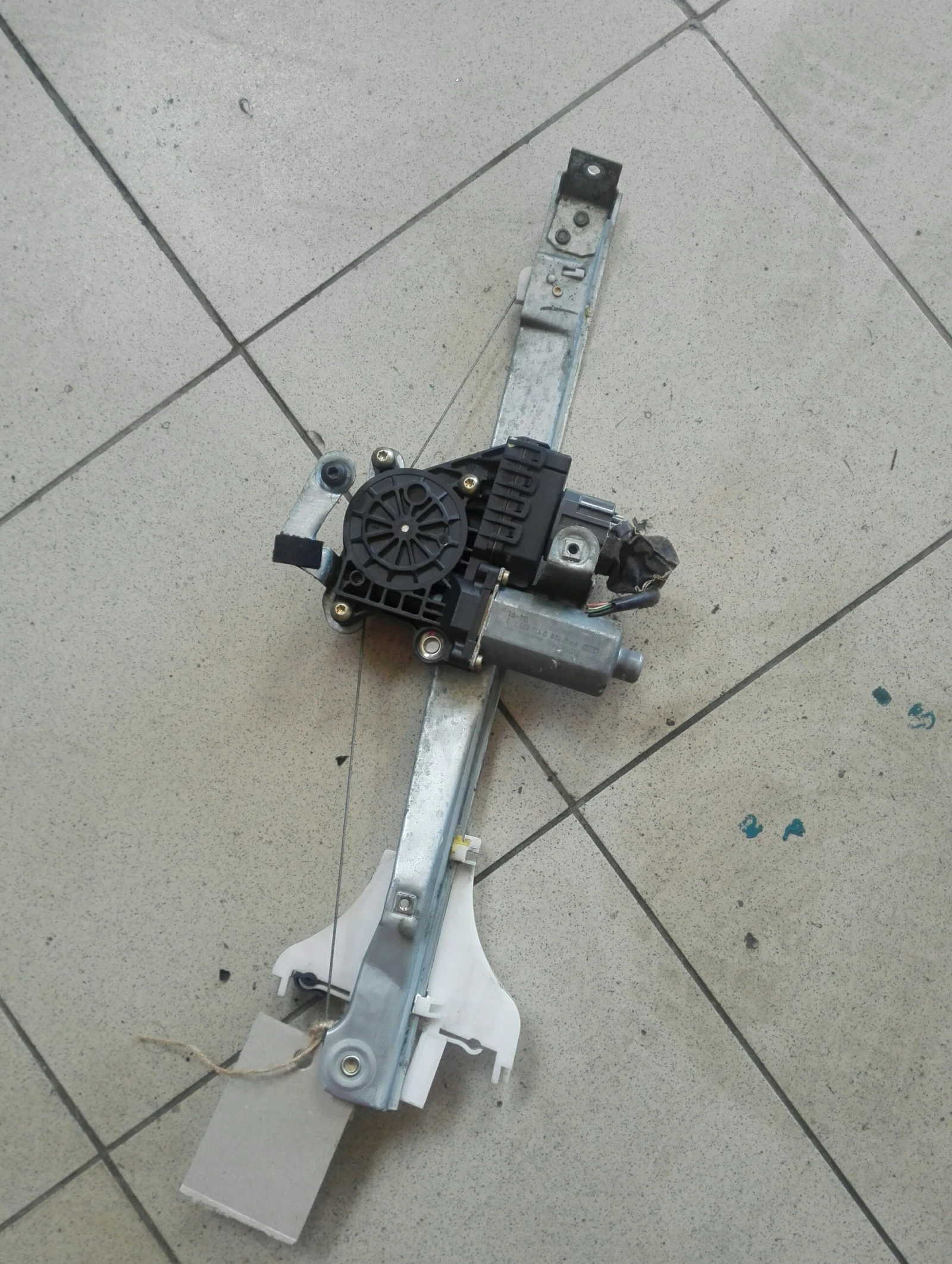 �� ������� ������ ����� ���� ���� ������ ����� | Mobile.bg � ����������� 1