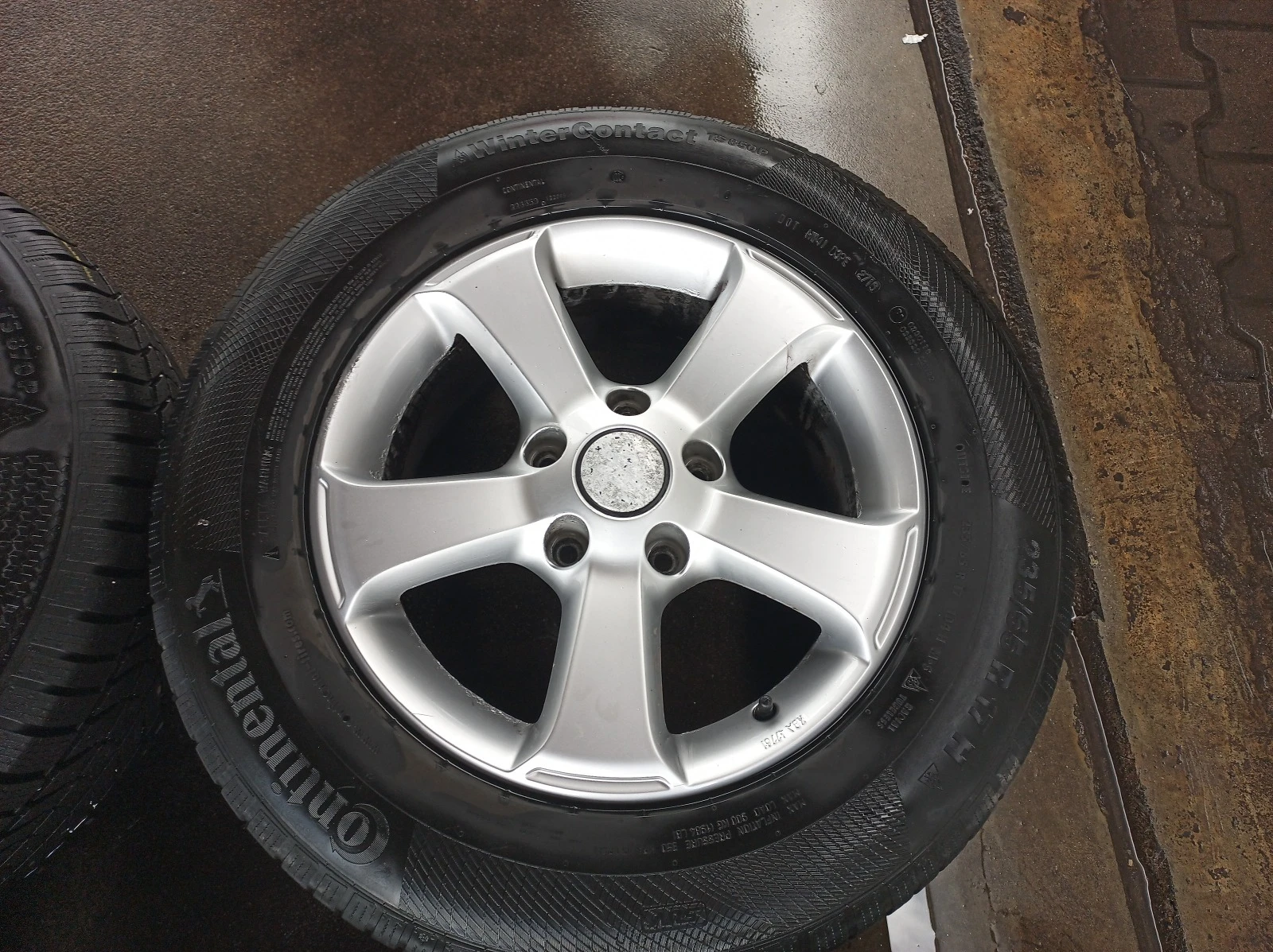   VW Touareg | Mobile.bg   5