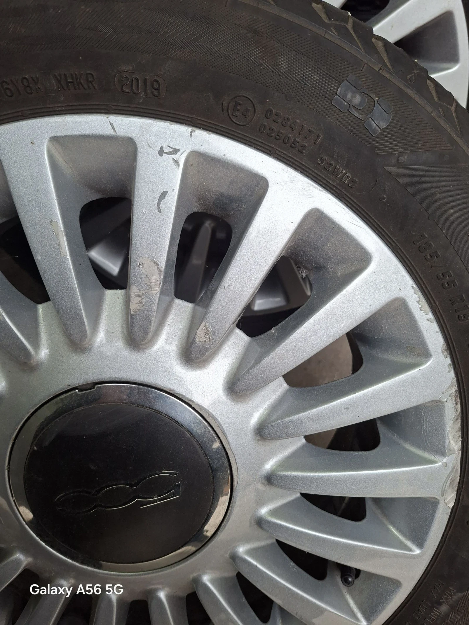 Гуми с джанти Goodyear 185/55R15, снимка 2 - Гуми и джанти - 55005299