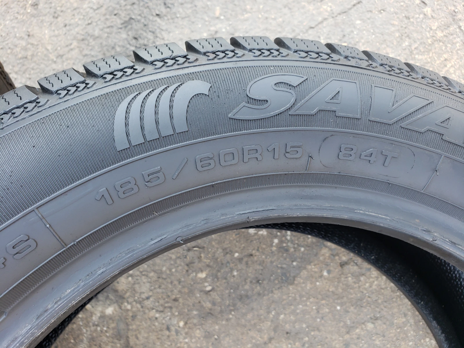 Гуми Зимни 185/60R15, снимка 6 - Гуми и джанти - 55967993