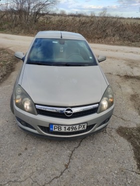 Opel Astra, снимка 1 - Автомобили и джипове - 43837706