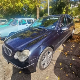     Mercedes-Benz C 320 