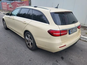 Mercedes-Benz E 200 428000км колата се кара всеки ден - 8300 € / 16233.39 лв. - 15988386 2